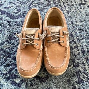 Sperry boat shoes